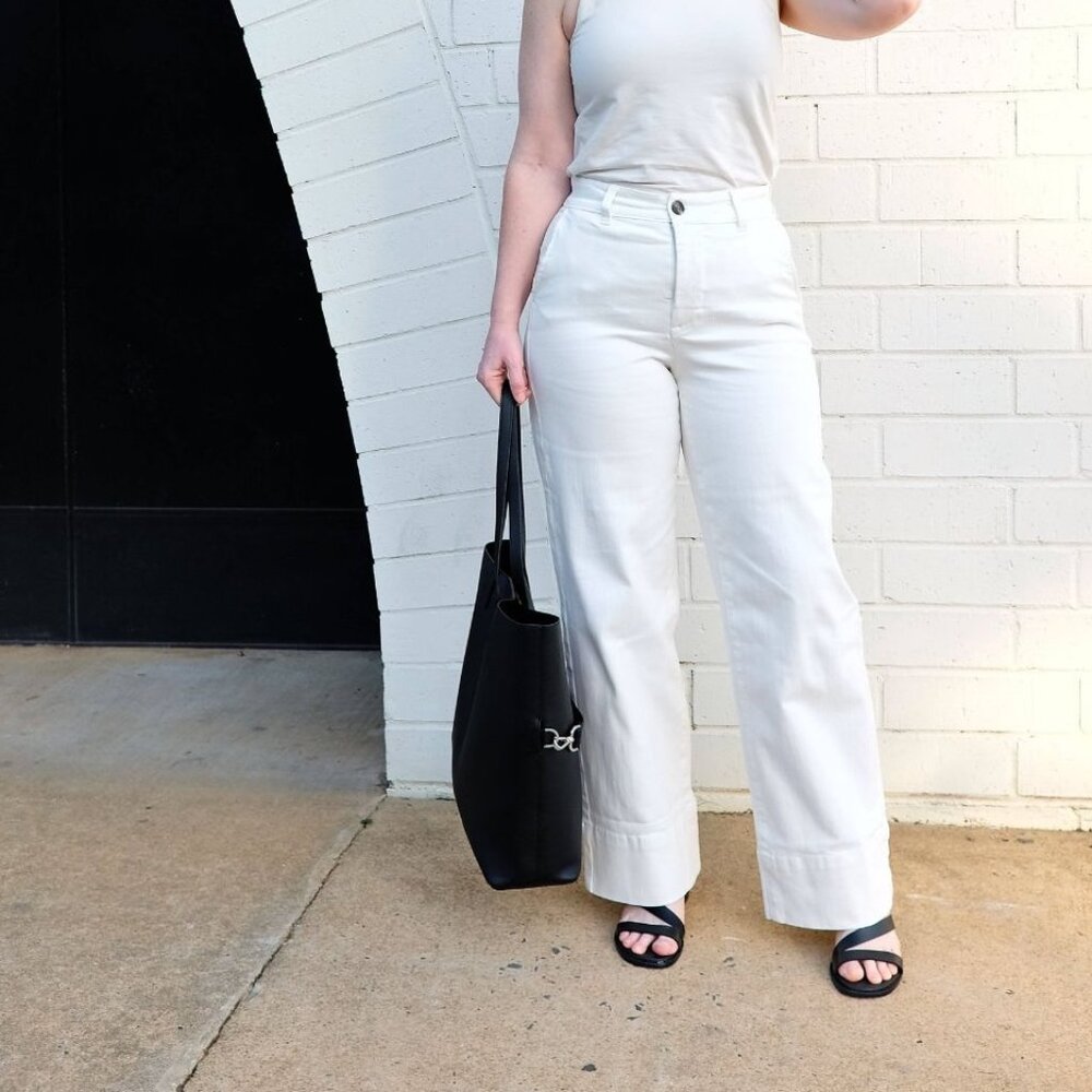 Universal Standard Carol High Rise Jeans in White, Size 6-8 (2XS)